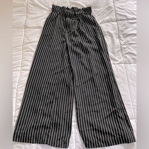 XS wide leg black and white striped dress pants